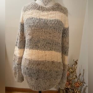 HAND KNIT 🔴70% OFF MC KENNAS 100% WOOL SWEATER